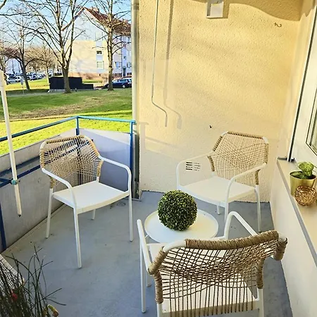 Apartment Honey, Ganze Mit 3 Schlafzimmern, Waschmaschine,businesswohnung, Monteurzimmer