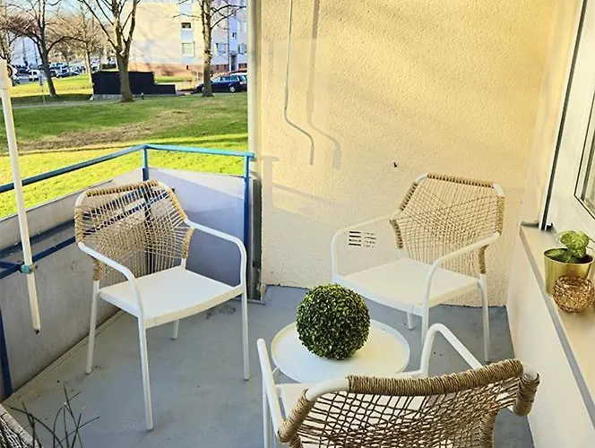 Daire Honey, Ganze Mit 3 Schlafzimmern, Waschmaschine,businesswohnung, Monteurzimmer