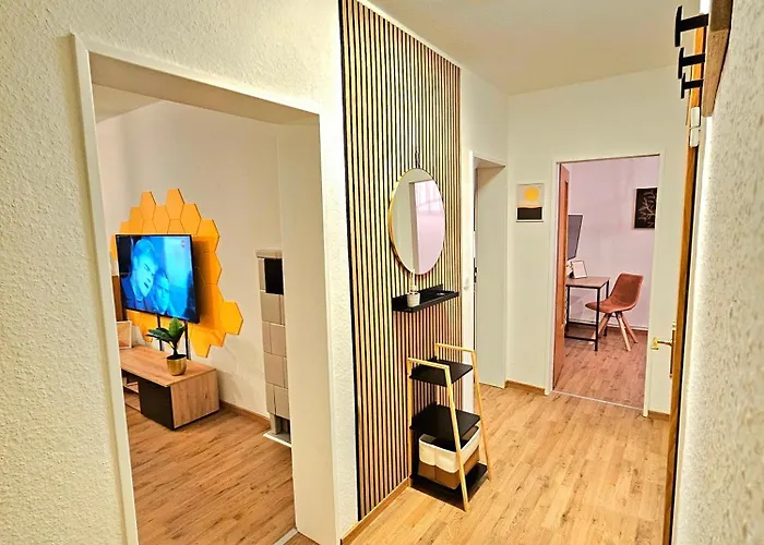 Honey, Ganze Mit 3 Schlafzimmern, Waschmaschine,businesswohnung, Monteurzimmer Daire Salzgitter