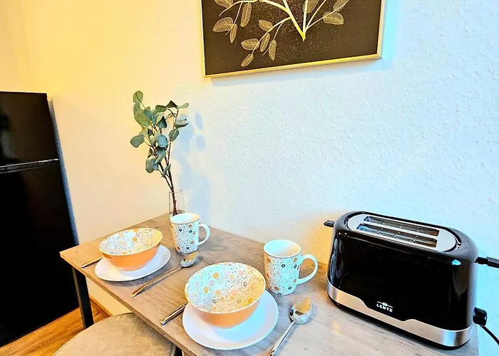 Honey, Ganze Mit 3 Schlafzimmern, Waschmaschine,businesswohnung, Monteurzimmer Apartman Salzgitter