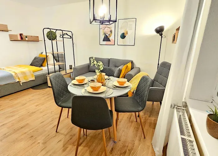 Honey, Ganze Mit 3 Schlafzimmern, Waschmaschine,businesswohnung, Monteurzimmer Salzgitter